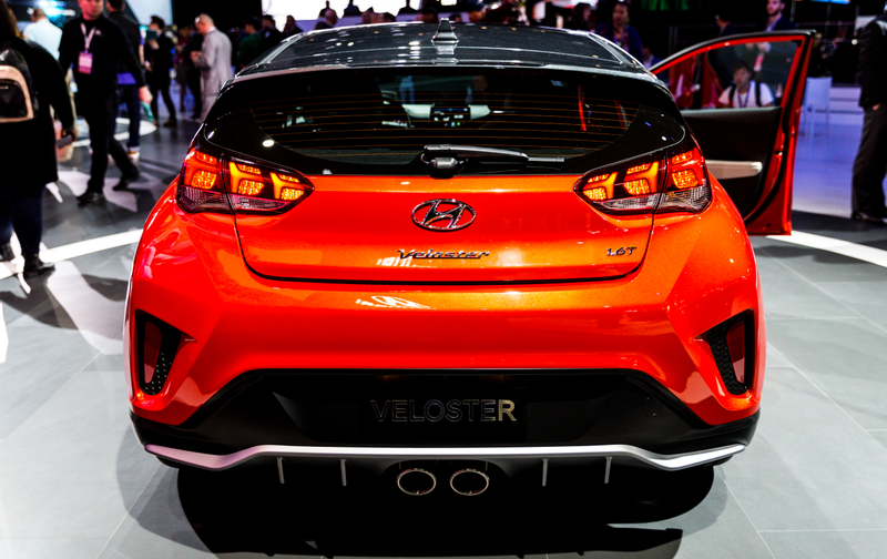 Illustration for article titled The 2019 Hyundai Veloster Keeps It Weird And Adds More Power